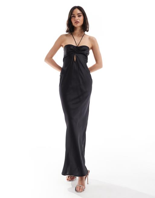 ASOS DESIGN - Sort maxikjole med halterneck, indsyede detaljer på brystet og keyhole-slids i satin
