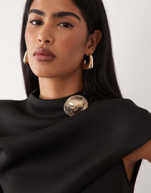 ASOS DESIGN - Sort maxikjole med kappeærmer og skulderdetalje i scubalignende stof, 3 af 4