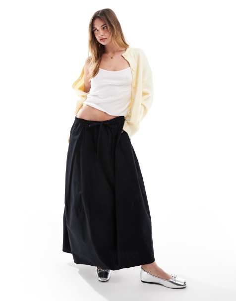 ASOS DESIGN - Sort midinederdel med bindebånd i taljen og tøndeform - view 1