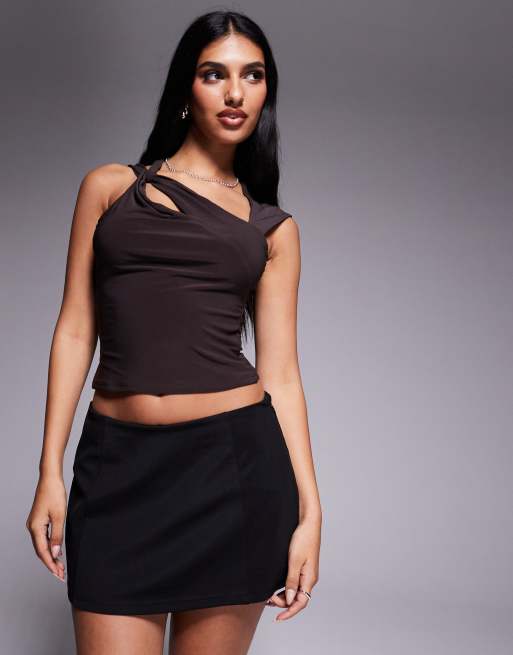 ASOS DESIGN - Sort mikroskort i jersey-twill med bindebånd i siden, 2 af 5