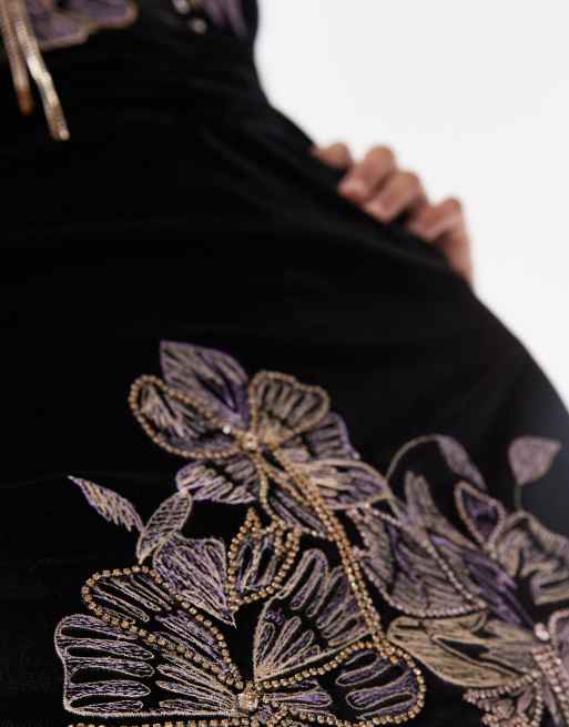 ASOS DESIGN - Sort mininederdel hængende perledetaljer og broderier i velour - Del af sæt, 2 af 5