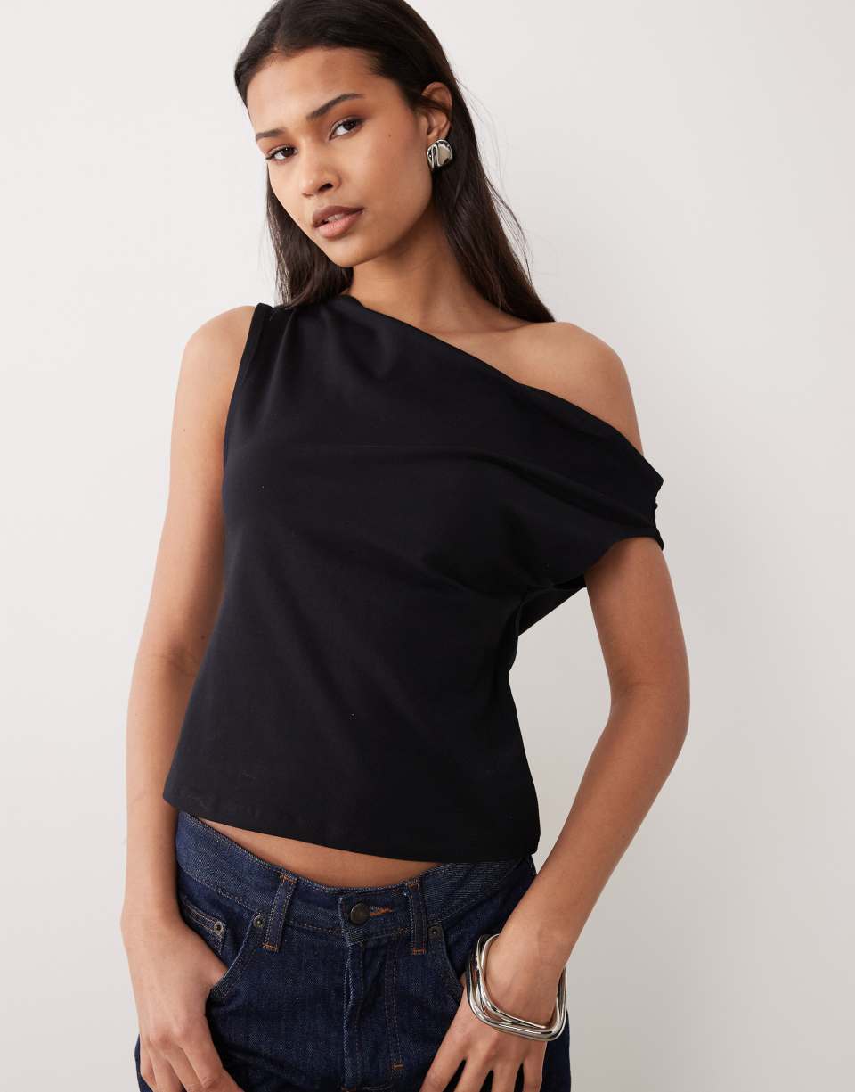 Offshoulder cotton top