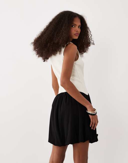ASOS DESIGN - Sort og cremehvid ribstrikket ærmeløs minikjole med boblekant, 4 af 4