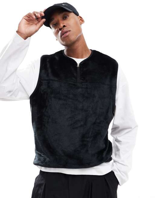ASOS DESIGN - Sort og oversized top i imiteret pels med kvart lynlås