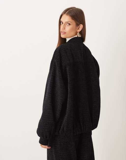 ASOS DESIGN - Sort oversized bomber-jakke i boucle med slå om-design på ryggen - Del af sæt, 3 af 4