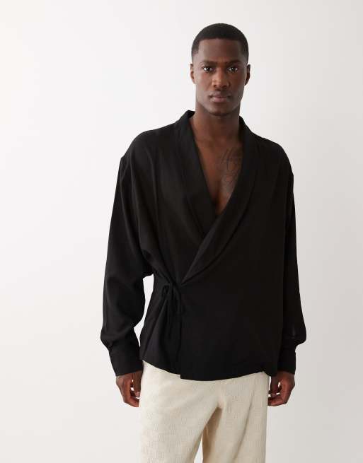ASOS DESIGN - Sort oversized slå-om-skjorte med bindebånd i hør