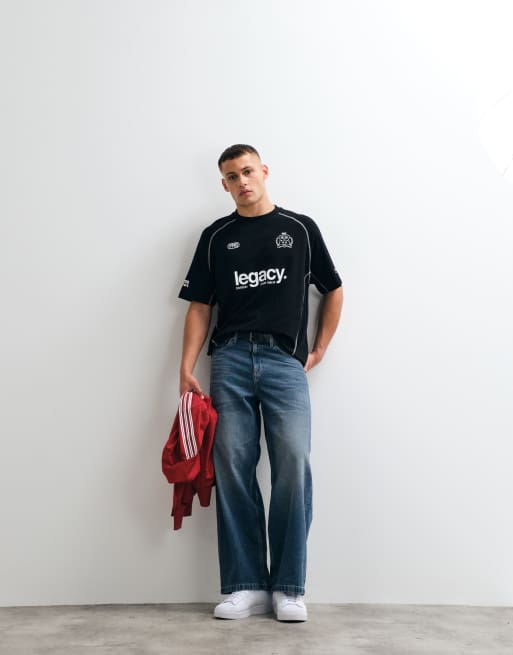 ASOS DESIGN - Sort oversized T-shirt med cut-and-sew-design og fodboldgrafik, 3 af 5
