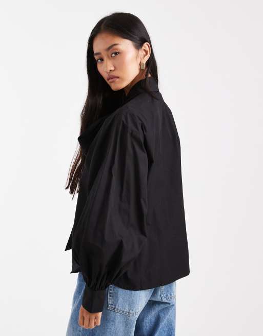 ASOS DESIGN - Sort oversized T-shirt med sløjfe i halsen, 2 af 4
