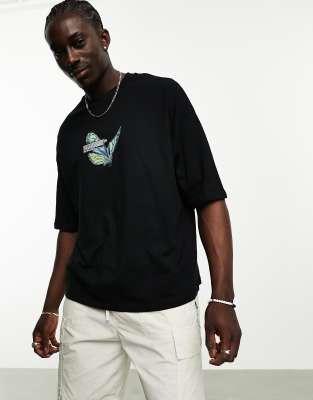 ASOS DESIGN - Sort oversized T-shirt med sommerfugleprint foran