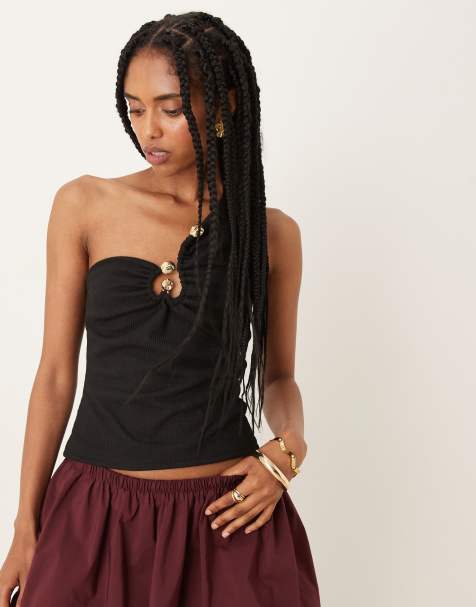 ASOS DESIGN - Sort ribstrikket offshoulder-top med guldfarvet metaldetalje i kanten - view 1