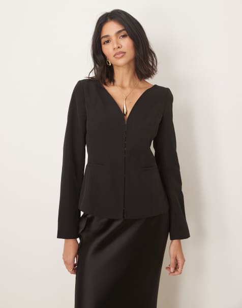 ASOS DESIGN - Sort skræddersyet figursyet blazer uden krave - view 1