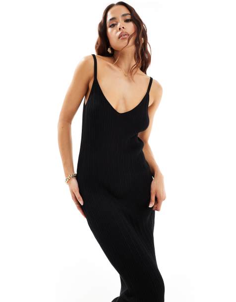 ASOS DESIGN - Sort-strikket midaxikjole med stropper og V-hals - view 1
