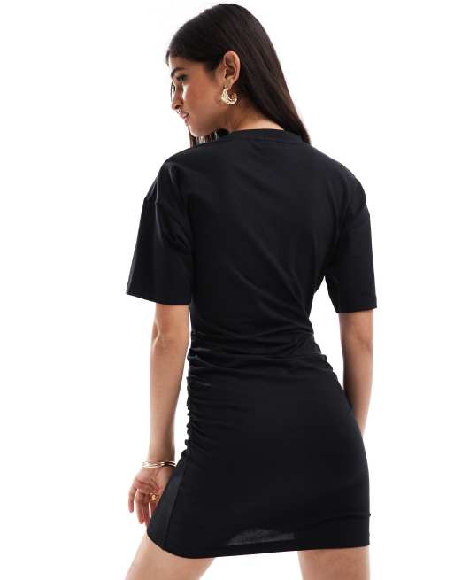 ASOS DESIGN - Sort T-shirt-kjole i minilængde med rund hals og rynker i siden, 4 af 4