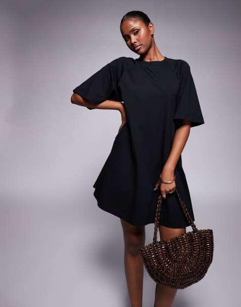 ASOS DESIGN - Sort T-shirt-kjole i swingstil med minilængde - view 1