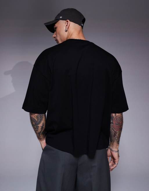 ASOS DESIGN - Sort T-shirt med firkantet og oversized pasform samt sportsgrafik, 4 af 4