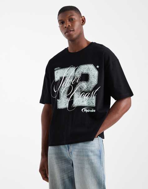 ASOS DESIGN - Sort T-shirt med print på brystet i firkantet pasform - view 1