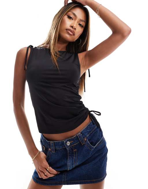 ASOS DESIGN - Sort tanktop med bindeskuldre