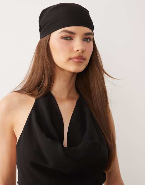 ASOS DESIGN - Sort top med halterneck og bindebånd på ryggen samt bandana - view 1