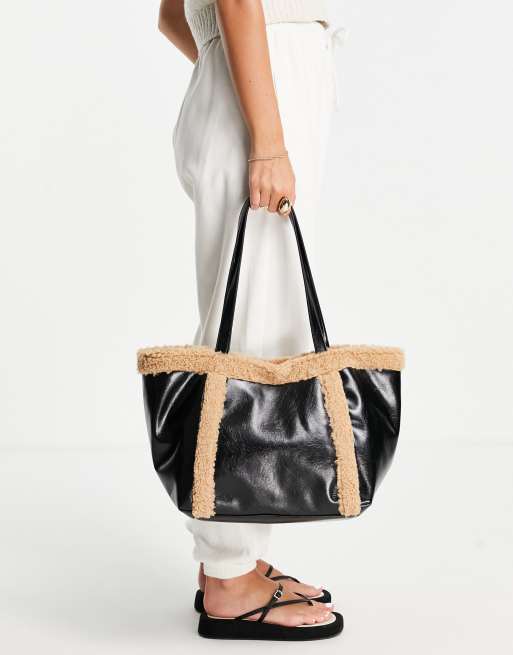 ASOS DESIGN - Sort tote-taske med kant i imiteret lammeskind