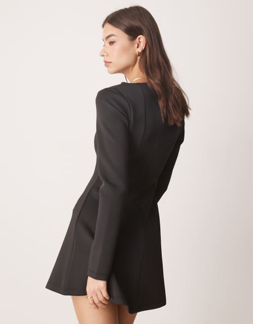 ASOS DESIGN - Sort tætsiddende minikjole med svaj i scuba-stil, 3 af 4