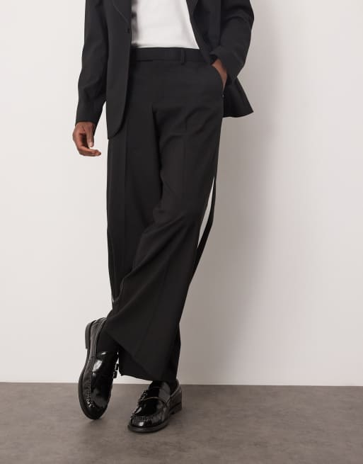 ASOS DESIGN - Sorte elegante løstsiddende smokingbukser med hvide sidestriber, 4 af 5