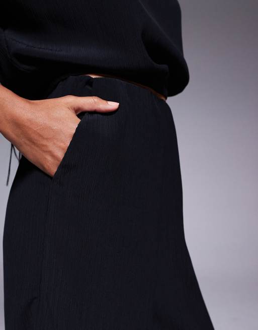 ASOS DESIGN - Sorte skræddersyede bukser med vide ben og krøllet tekstur - Del af sæt, 5 af 5