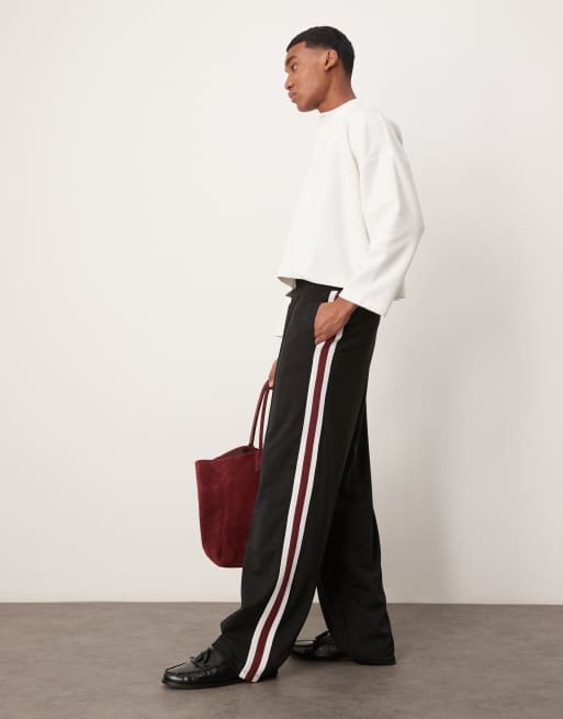 ASOS DESIGN - Sorte super-baggy joggingbukser med sidepaneler og pintucks