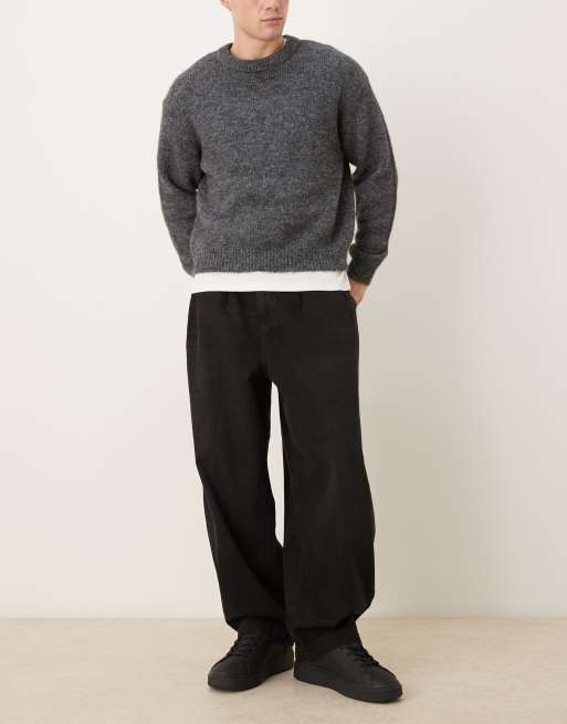 ASOS DESIGN - Sorte tapered jeans med plisseringer og oversized pasform