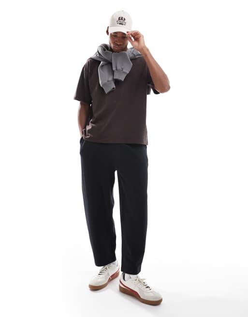 ASOS DESIGN - Sorte tapered joggingbukser i afslappet pasform