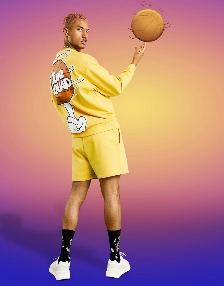 ASOS DESIGN Space Jam: A New Legacy short with Tune Squad print in yellow - part of a set