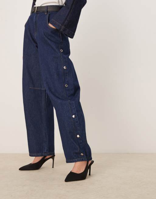 ASOS DESIGN - Spicy - Slingback schoenen met halfhoge naaldhak in zwart, 2 van 4