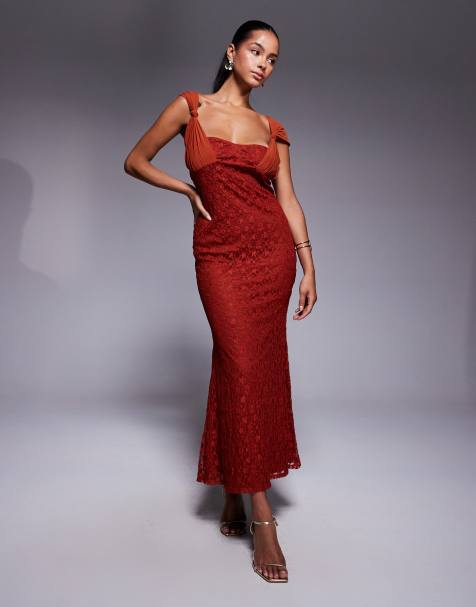 ASOS DESIGN – Spitzen-Maxikleid in Rostrot mit Camisole-Trägern mit Netzstoff-Overlay - view 1