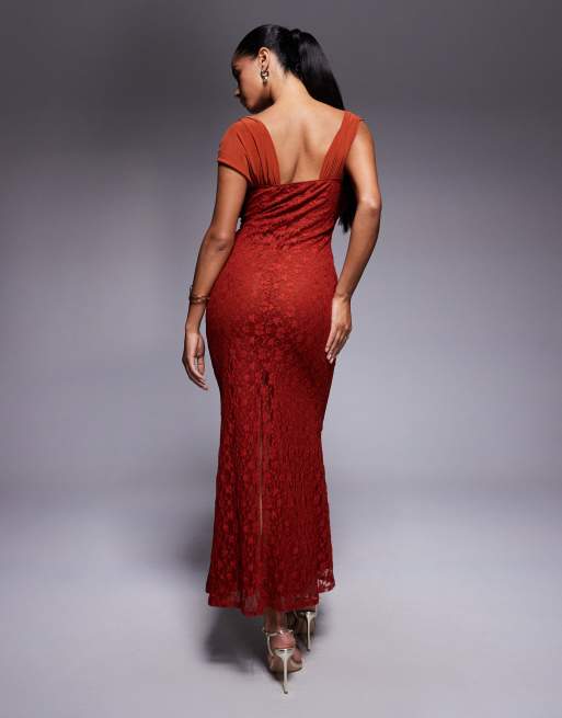ASOS DESIGN – Spitzen-Maxikleid in Rostrot mit Camisole-Trägern mit Netzstoff-Overlay, 2 von 4