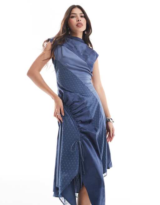 ASOS DESIGN spliced jacquard & textured midi dress with ruched side in blue, 2 of 4