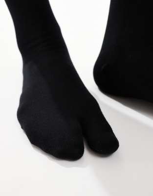 Asos Design Split Toe Socks