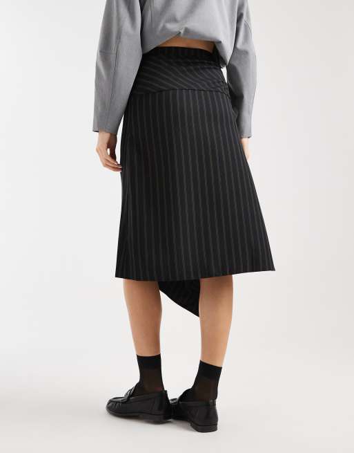 ASOS DESIGN – Spódnica midi w prążki z obniżonym dołem w stylu lat 90., 4 z 5