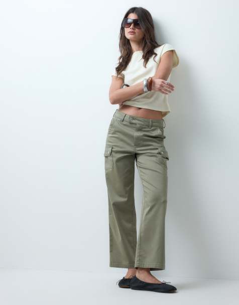 ASOS DESIGN – Spodnie bojówki o skróconym fasonie z kieszeniami w kolorze khaki - view 1