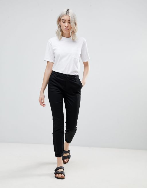 ASOS DESIGN –Spodnie chinosy o dopasowanym kroju z podwijanymi nogawkami