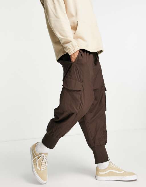 ASOS DESIGN – Spodnie oversize z obniżonym krokiem z pikowanego materiału