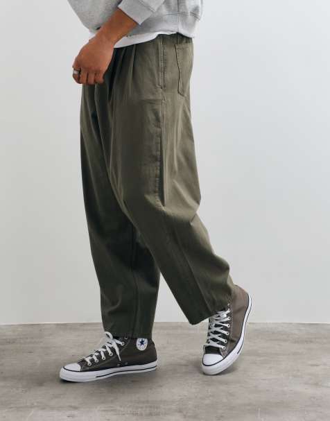 ASOS DESIGN spodnie oversize ze zwężanymi nogawkami w kolorze khaki z zakładkami - view 1