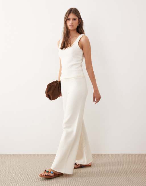 ASOS DESIGN – Zestaw z dzianiny boucle z domieszką bawełny w kolorze ecru, 2 z 3
