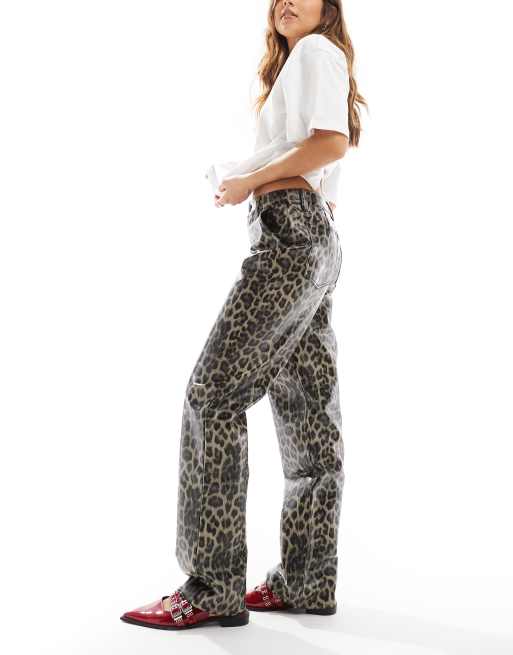 ASOS DESIGN – Spodnie z imitacji skóry w zwierzęcy wzór, 4 z 5