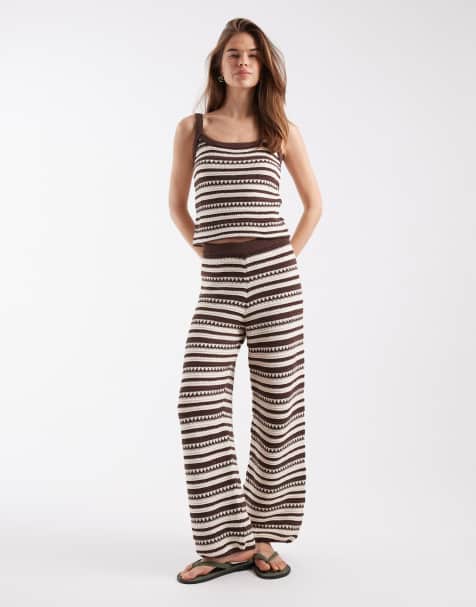 ASOS DESIGN – Spodnie z szydełkowanej dzianiny w brązowe paski, część zestawu - view 1