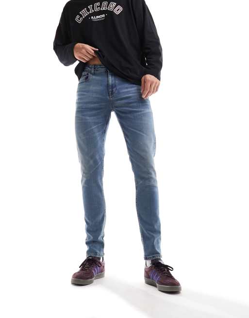 ASOS DESIGN – Sprane jasnoniebieskie jeansy o obcisłym kroju