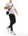 Thumbnail 1 van 5