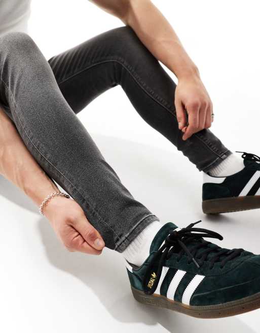 ASOS DESIGN – Spray-on-Jeans mit Power-Stretch in verwaschenem Schwarz, 5 von 5