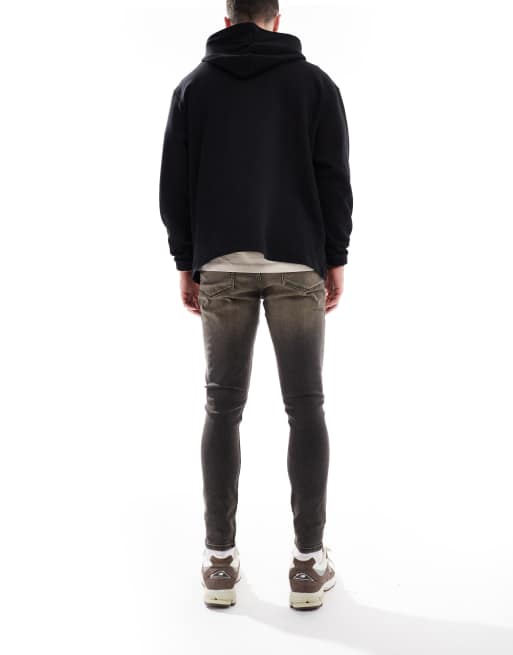 ASOS DESIGN spray on jeans with power stretch in washed black with tint, 2 of 5