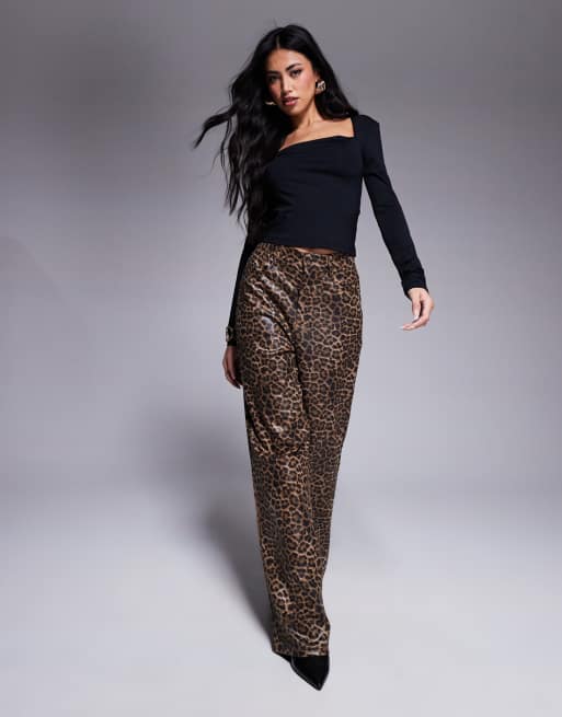 ASOS DESIGN sqaure neck polyamide long sleeve top in black, 3 of 4