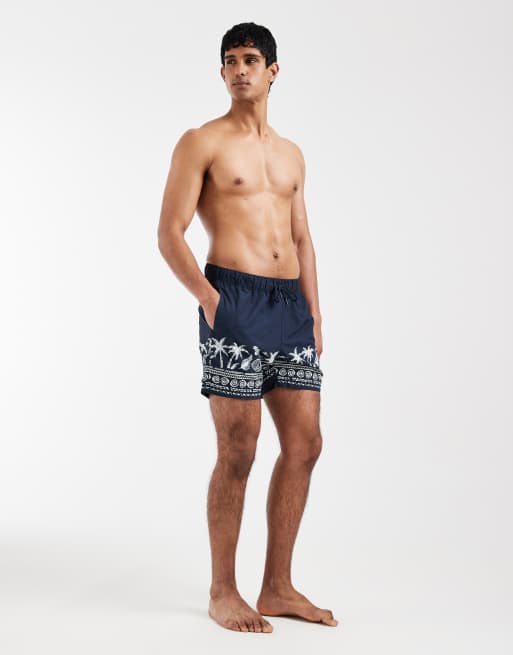 ASOS DESIGN – Średniej długości granatowe szorty kąpielowe ze wzorem, 2 z 5