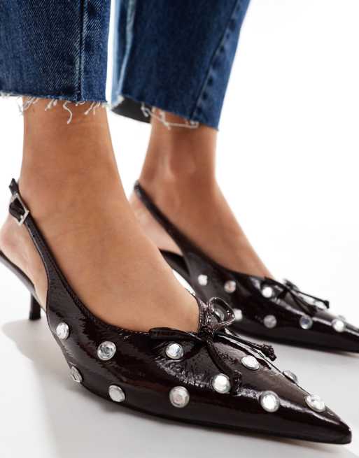 ASOS DESIGN – Sriracha – Riemchenpumps in Burgunderrot mit mittelhohem Absatz und Verzierung, 3 von 4